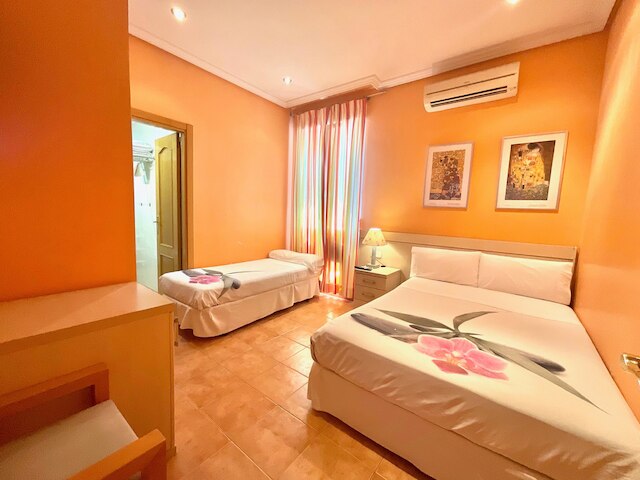 ルス マドリード ルームズ