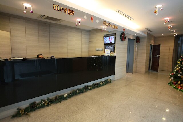 ホテル 81 ラッキー