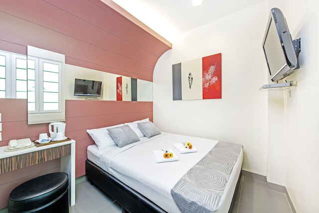 ホテル 81 ロコー