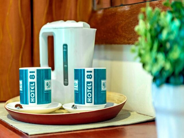 ホテル 81 ロコー