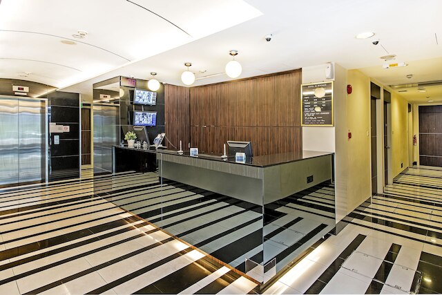 ホテル 81 ロコー