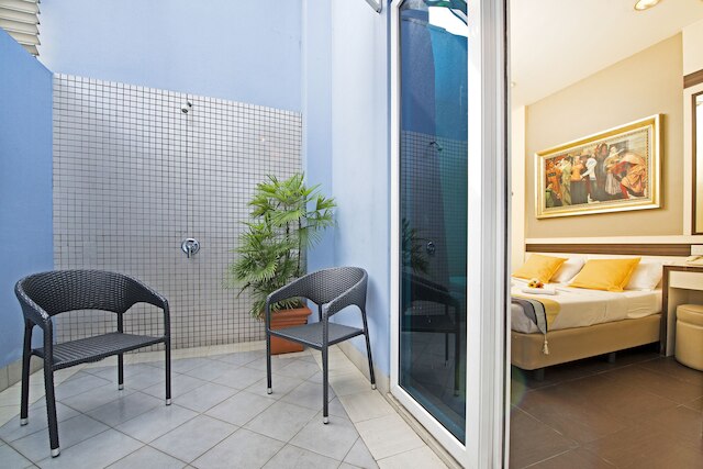 ホテル 81 ブギス