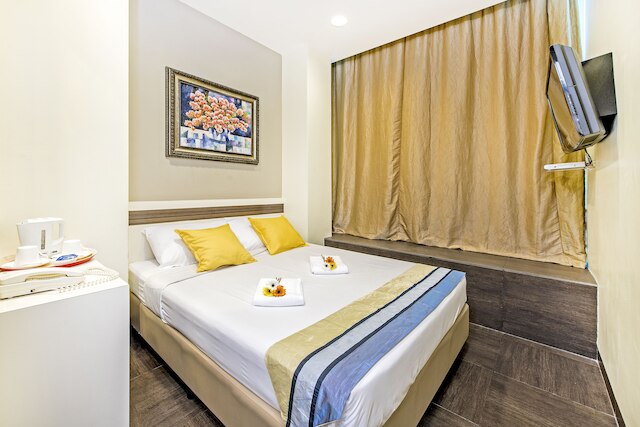 ホテル 81 ブギス