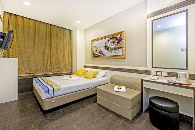 ホテル 81 ブギス