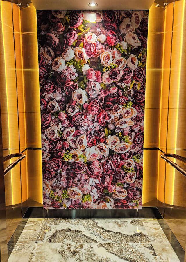 ホテル 81  宮殿ホテル