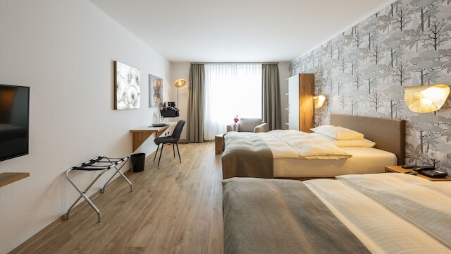 ベストウェスタン プラス イオ ホテル