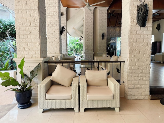 ピナクル グランド ジョムティエン リゾート アンド ビーチ クラブ