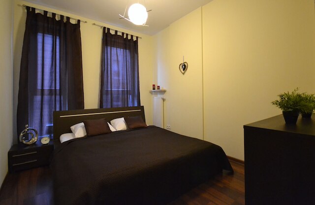 セナート ワルシャワ アパートメンツ