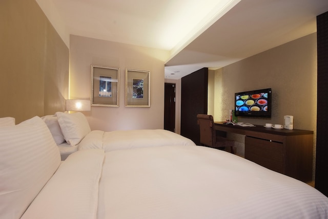 ザ メトロ ホテル (豪爵大飯店台北館)