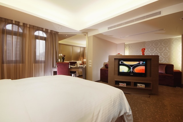 ザ メトロ ホテル (豪爵大飯店台北館)