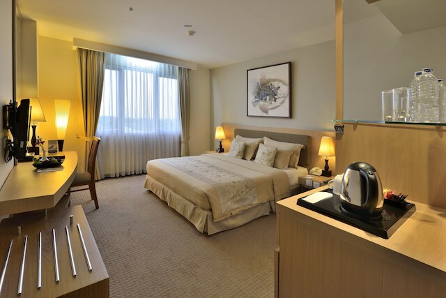 グランド セレラ セティアブディ ホテル バンドン