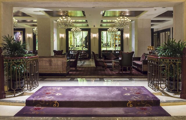 サンライズ オン ザ バンド (外灘浦華大酒店)