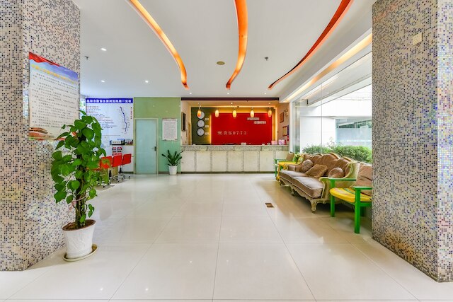 グランド 0773 ホテル (貴賓0773酒店)