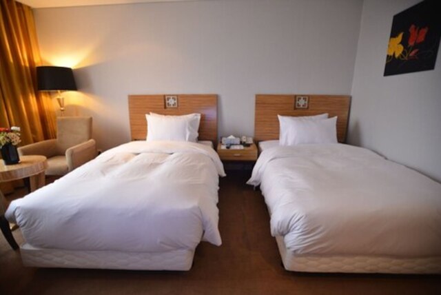 ホテル パイロス