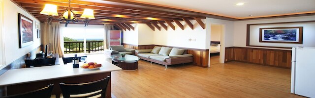 エウォル パークヒル ビレッジ