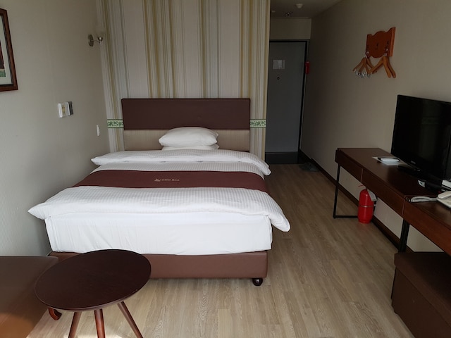 ホーマーズ ホテル