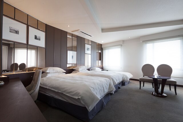 ザ リバーサイド ホテル