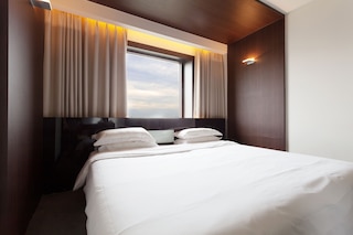 ザ リバーサイド ホテル