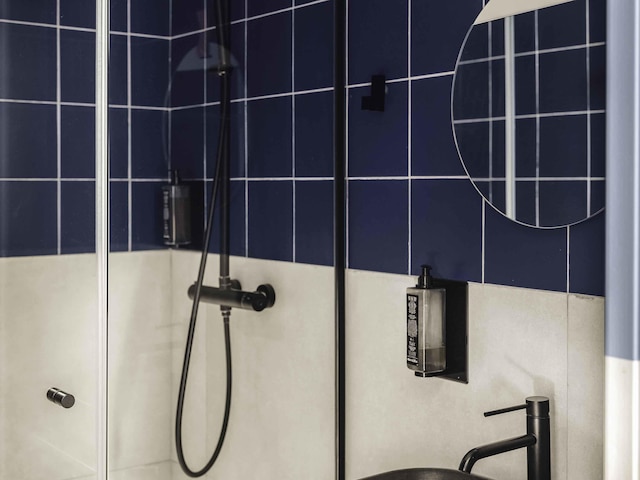 アイビス スタイル パリ モンマルトル ノール