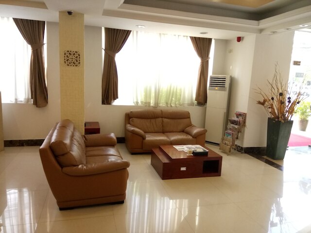 ディスカバリー ホテル