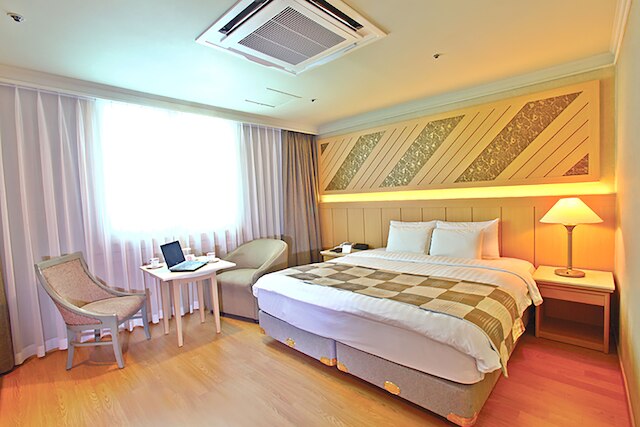 ホテル インターナショナル