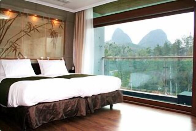 ジーナン レッドジンセン スパ & ヴィラ