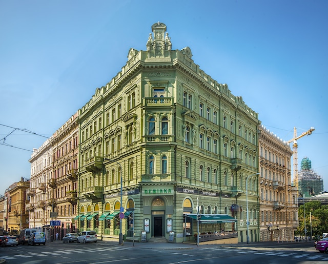 デミンカ パレス