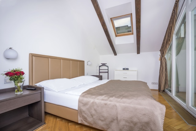 デミンカ パレス