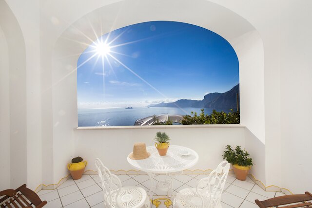 ホテル スメラルド