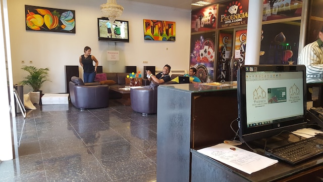 フェニキア ホテル & カジノ