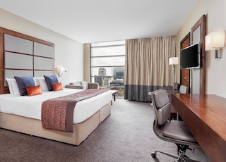 レオナルド ロイヤル ホテル ロンドン タワー ブリッジ