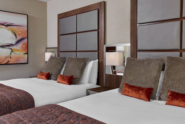 レオナルド ロイヤル ホテル ロンドン タワー ブリッジ