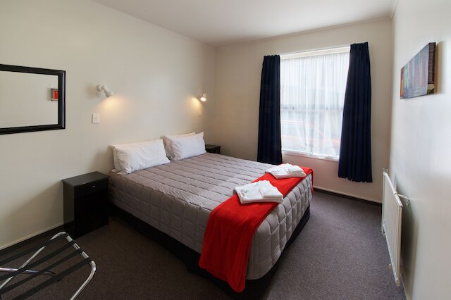 アンバサダー サーマル モーテル