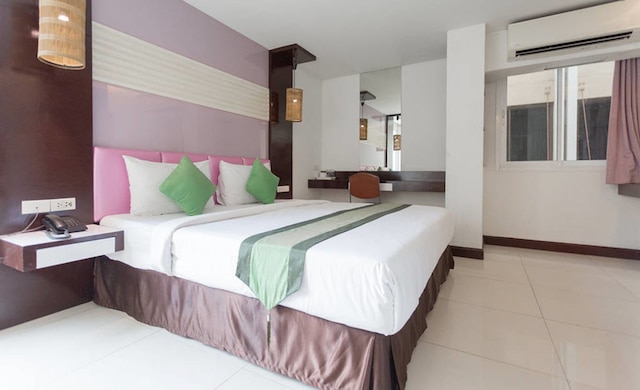 ザ コージー イン