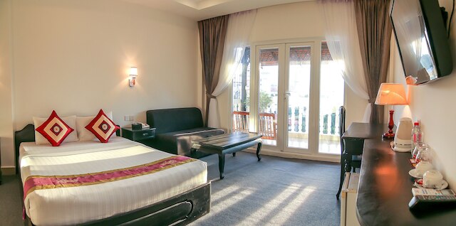 ダイアモンド パレス ホテル