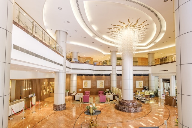 イーストウッド リッチモンド ホテル ケソン シティ