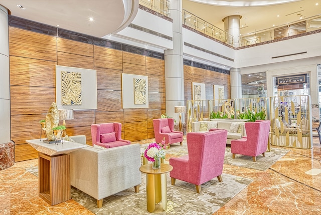 イーストウッド リッチモンド ホテル ケソン シティ