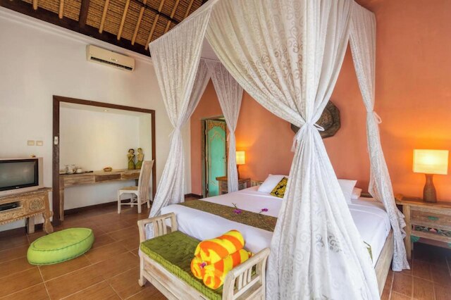 プリ タマン サリ ホテル