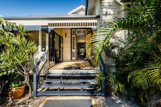 ボウウェン テラス アコモデーション