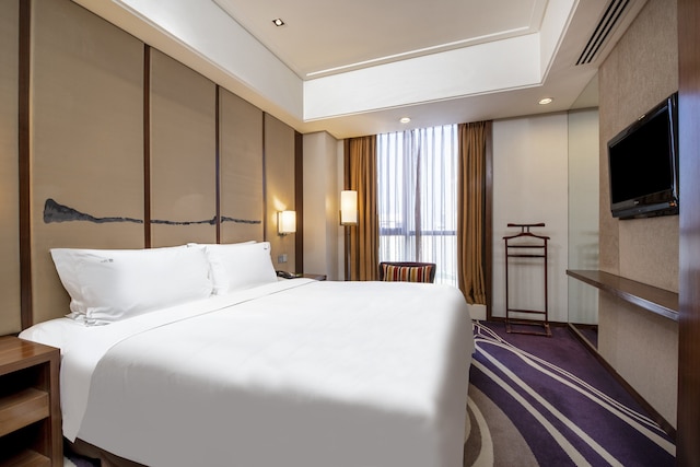 ホリデイ・イン 青島 シティ センター by IHG (青島中心假日酒店)