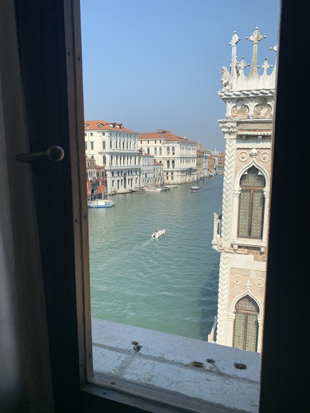 ペーザロ パレス