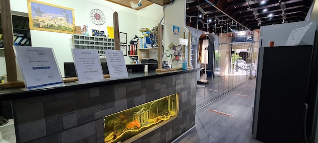 スパルタ チーム ホテル - ホステル