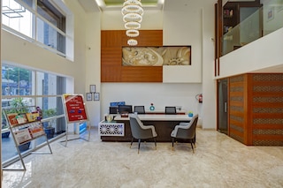 ホテル ザ パール - ニューリー リノベーテッド イン シティ センター