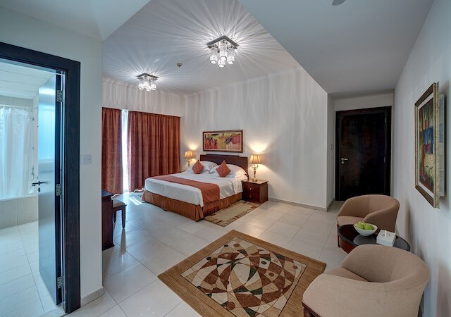 マリーナ ホテル アパートメンツ