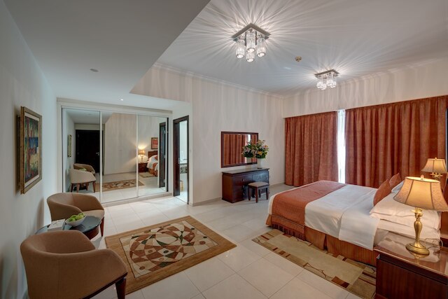 マリーナ ホテル アパートメンツ