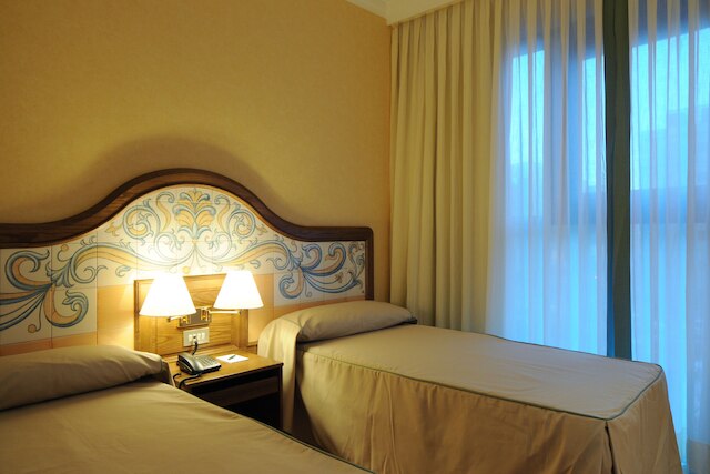 ホテル フリア マドリード