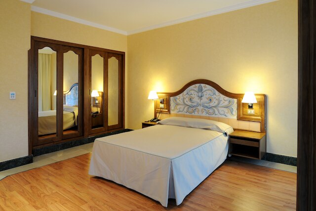 ホテル フリア マドリード