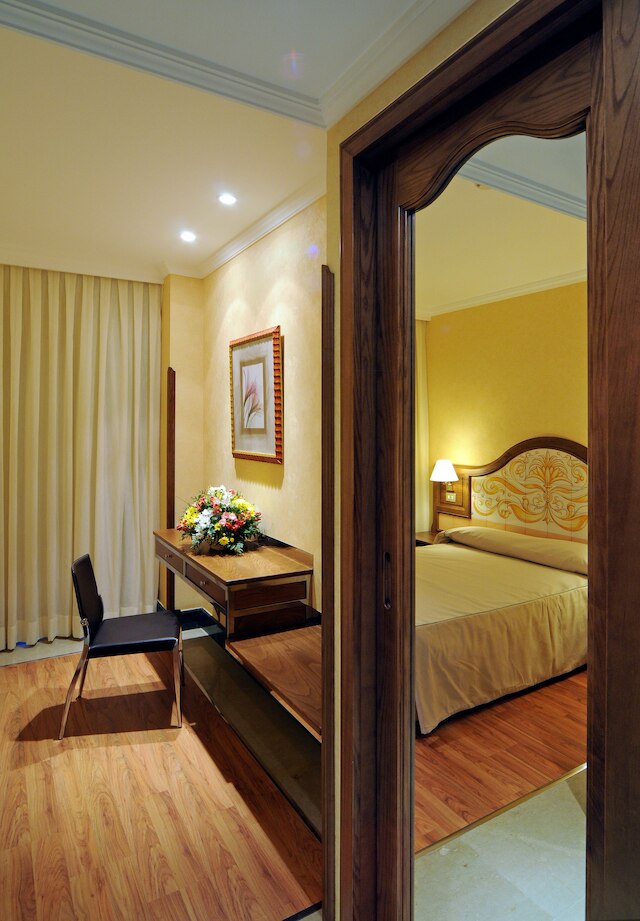 ホテル フリア マドリード