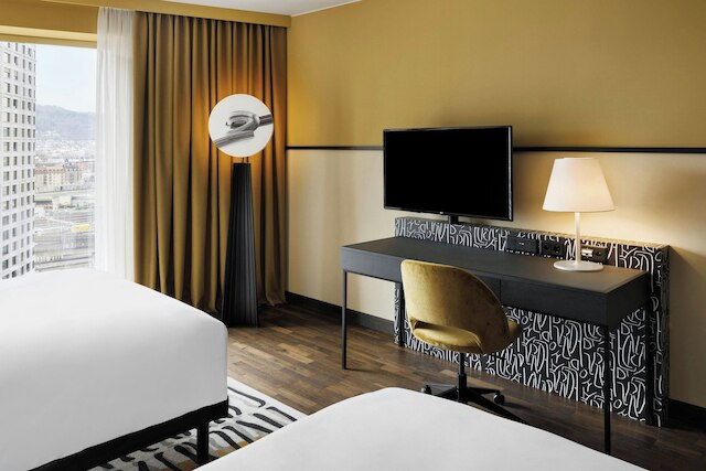 ルネッサンス チューリッヒ タワー ホテル