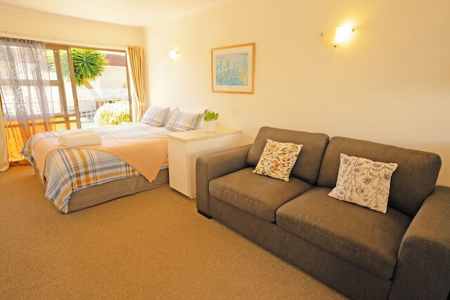 デュークス ミッドウェイ ロッジ